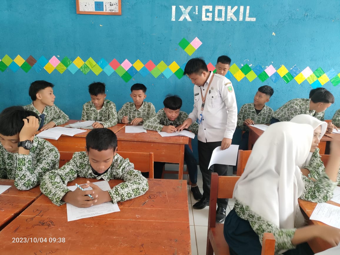 Staf Puskesmas Nanjungan Kecamatan Paiker Laksanakan Penyuluhan Tentang Bahaya Merokok Disekolah